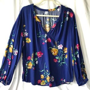 Old Navy women’s blouse